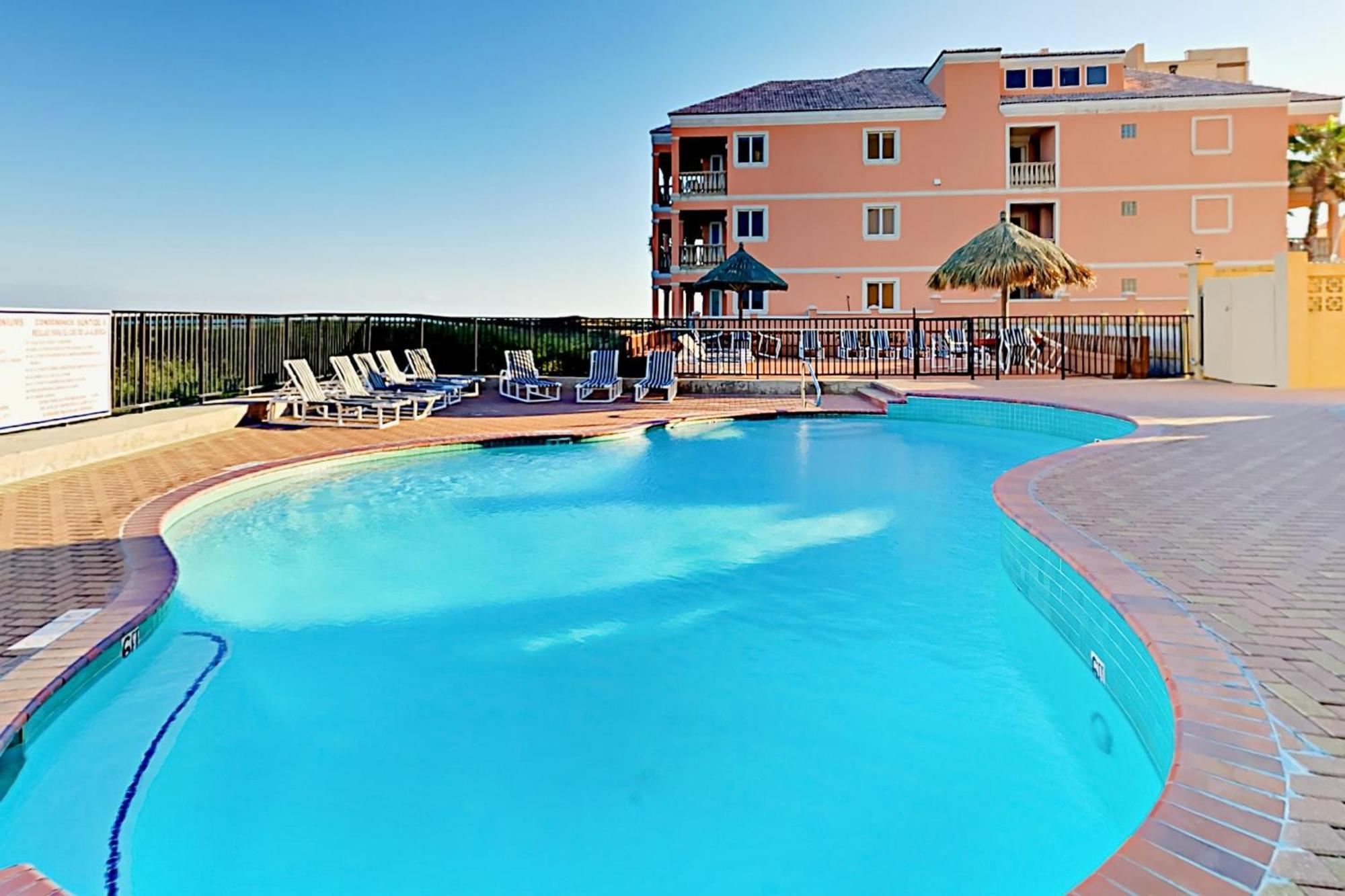 Suntide Ii Apartment