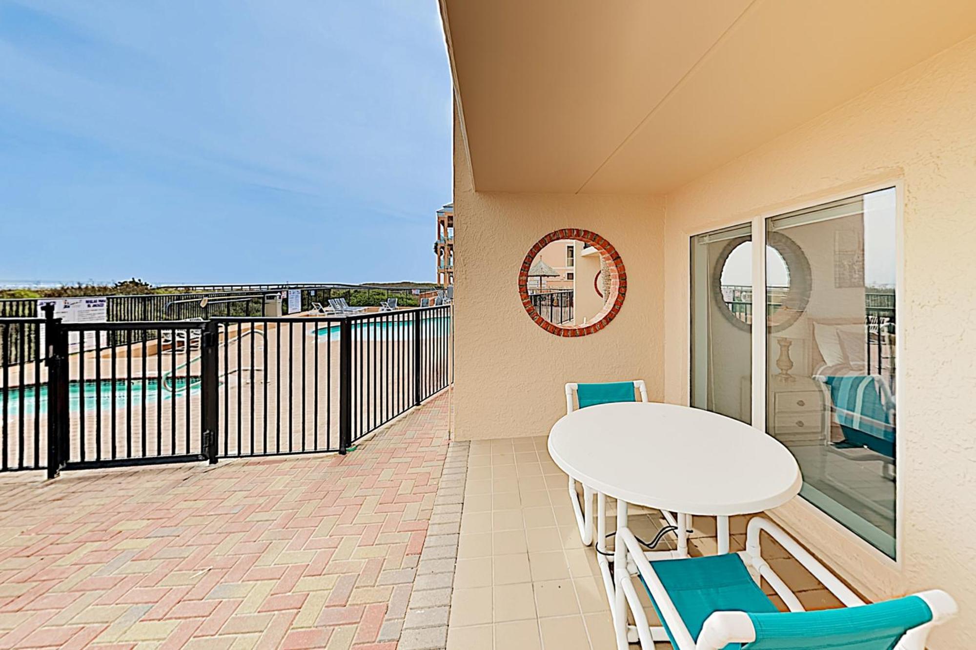 Suntide Ii Apartment